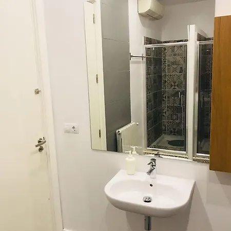 Quarto em Acomodações Particulares Kasa Tomas Gros *