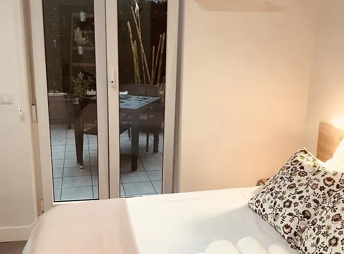 Quarto em Acomodações Particulares Kasa Tomas Gros *