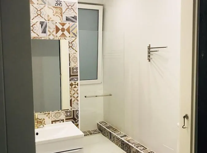 Kasa Tomas Gros * سان سيباستيان